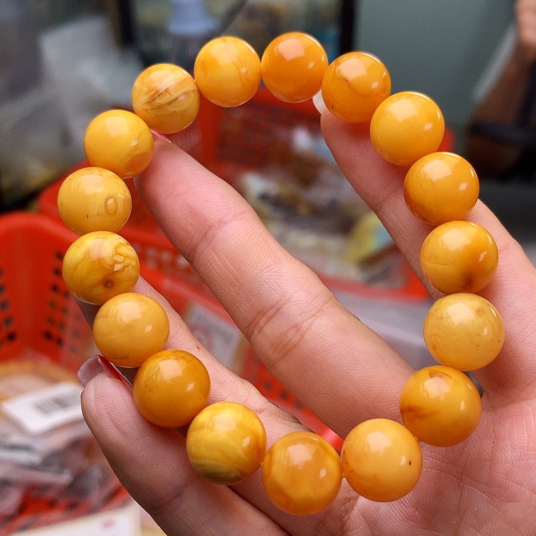 未镶嵌琥珀珠宝奇石