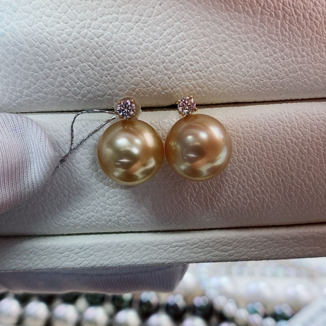 18K金镶嵌耳饰海水珍珠10-11