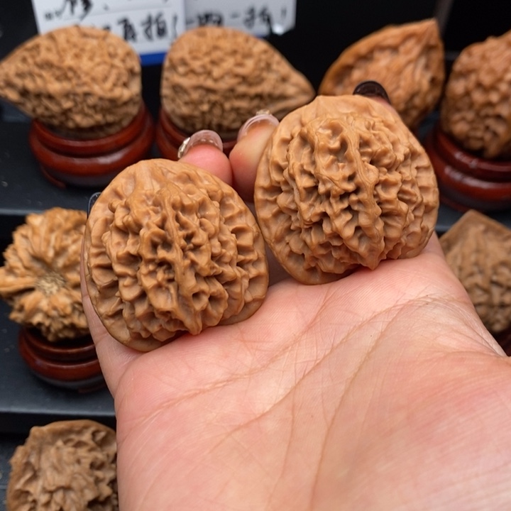 创***网吊坠文玩核桃秦岭秦闷37.5.-38修尖精配