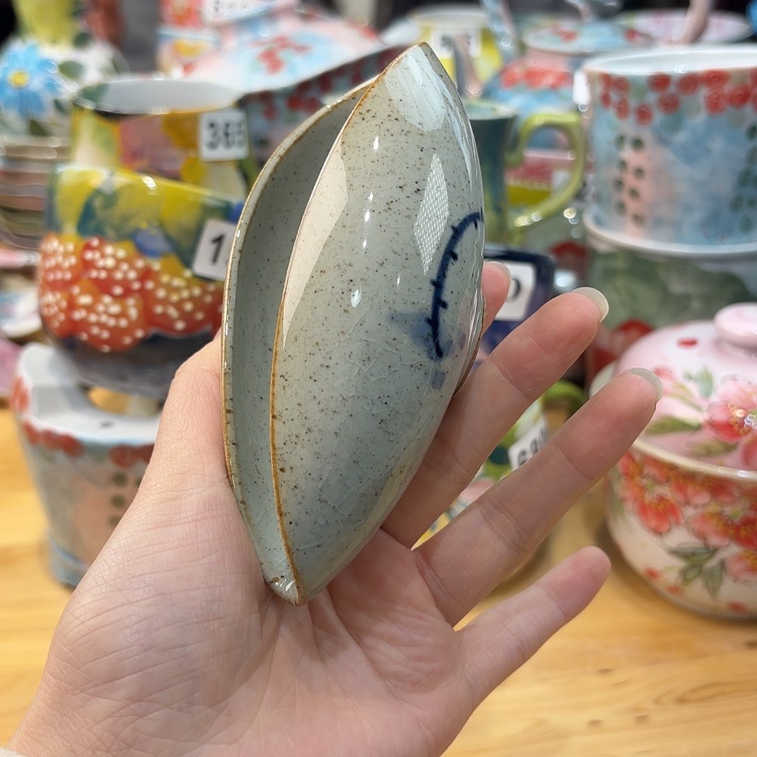 瓷片兔兔哈哈哈的样子