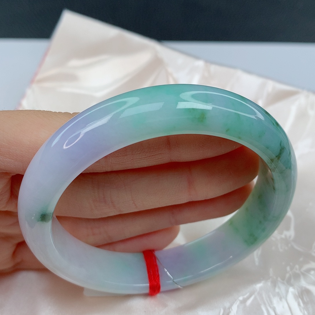 翡翠手镯未镶嵌58正圈莫奈完整