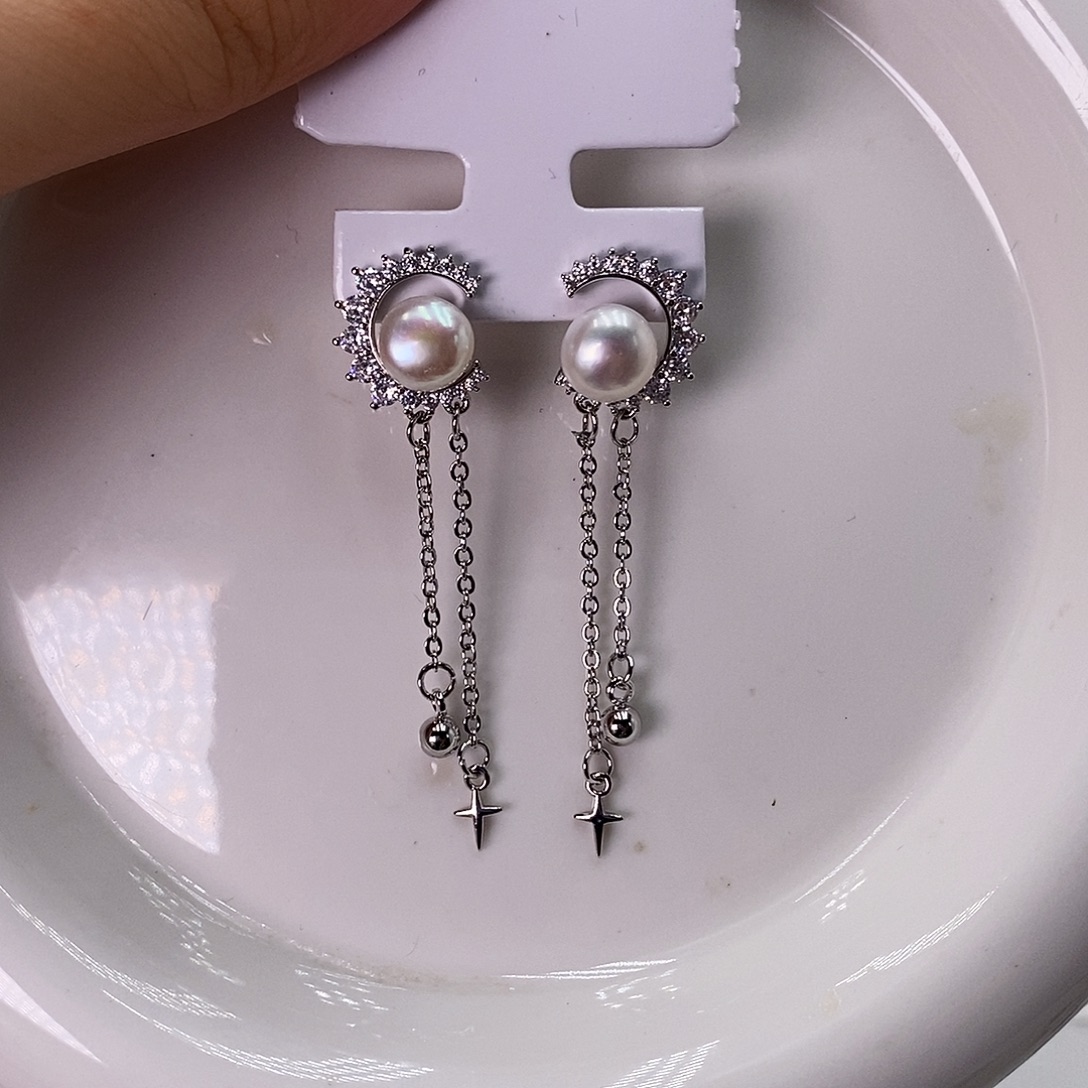 淡水珍珠银S925镶嵌耳饰