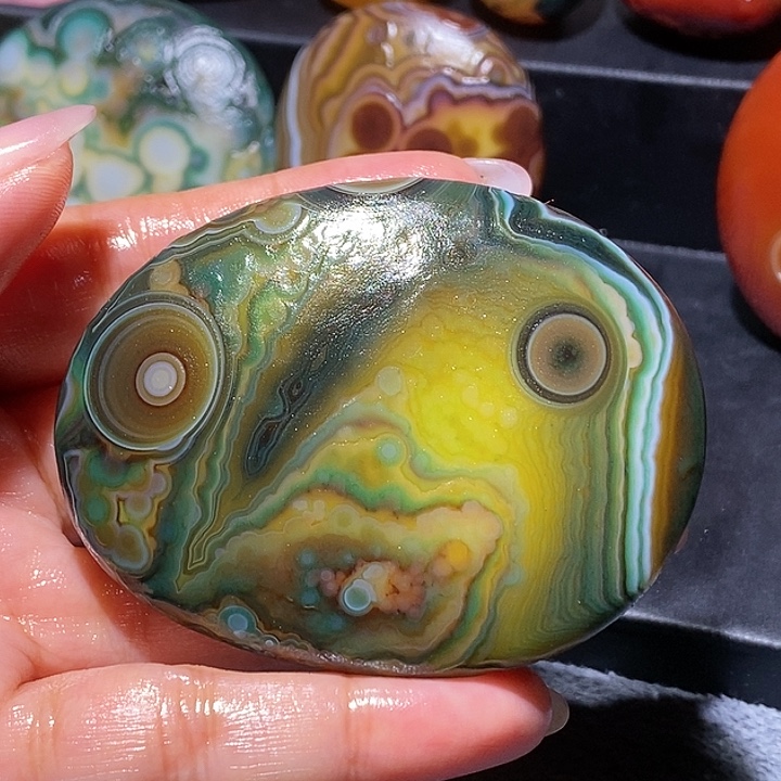 玛瑙/玉髓未镶嵌珠宝奇石18