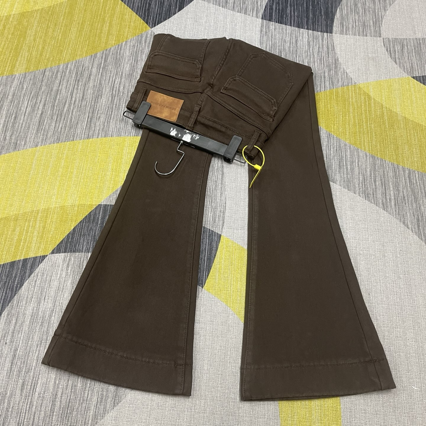 #C13-1279 加绒-厚绒 咖色美式兜盖口袋款女神裤 高弹（不换退）