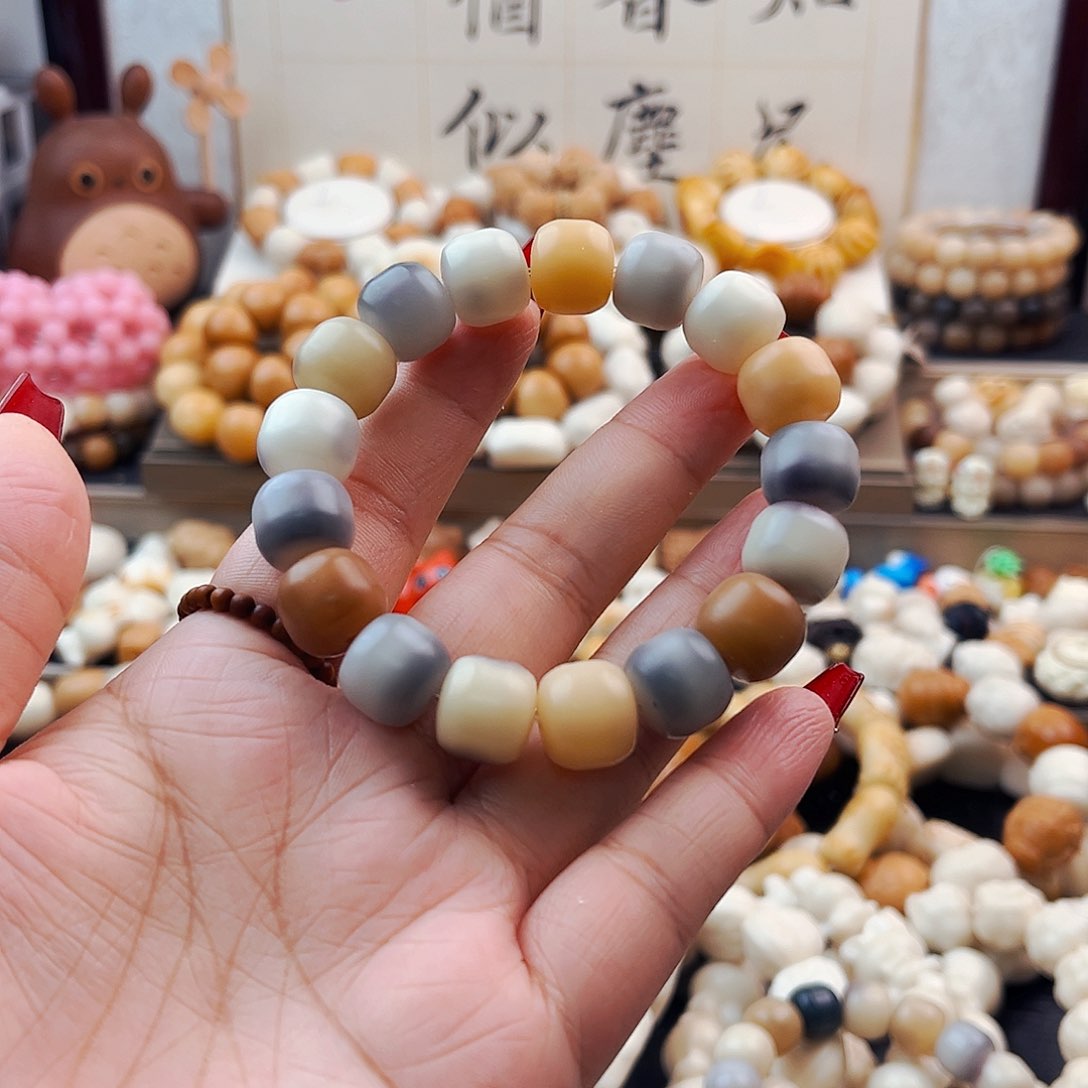菩提根/象牙果手串干磨飘花桶珠福利