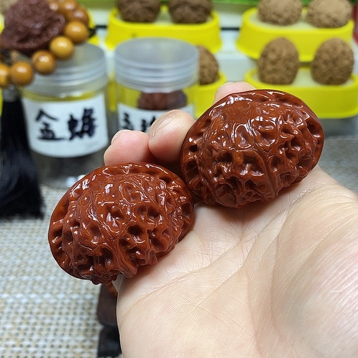 文玩核桃把件A**.宫灯