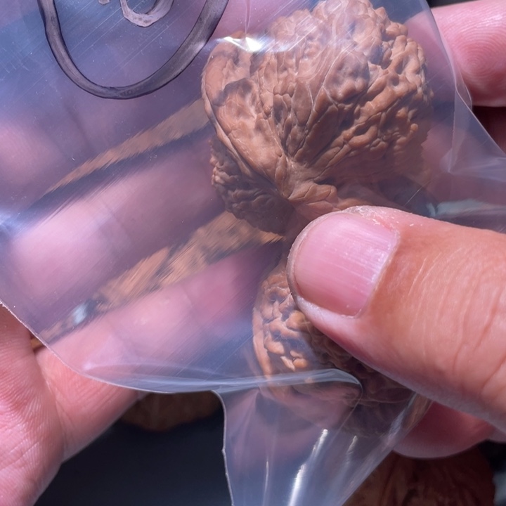 文玩核桃吊坠?**森15呃呃呃