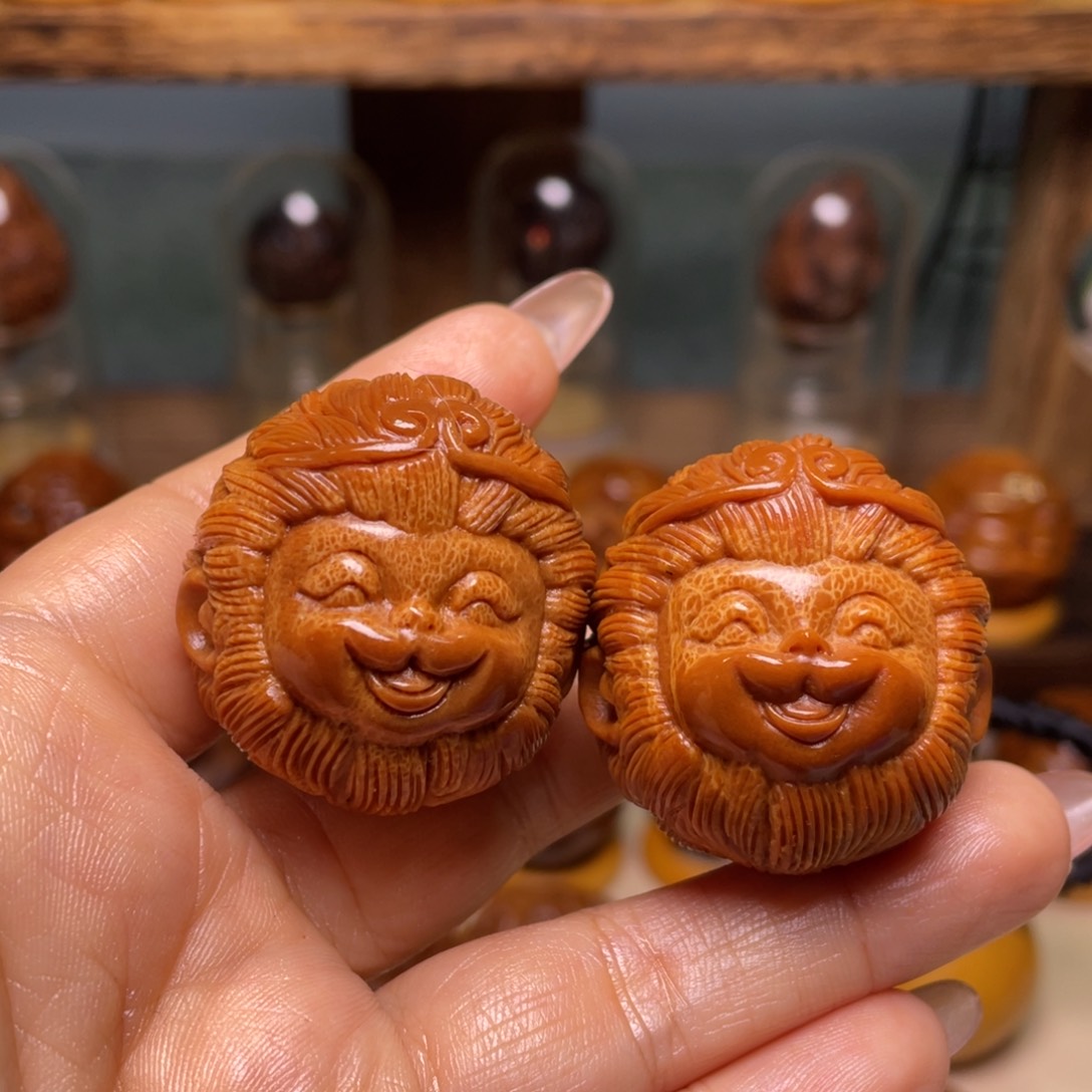 佛螺菩提吊坠小*孙小圣一对三点四尺