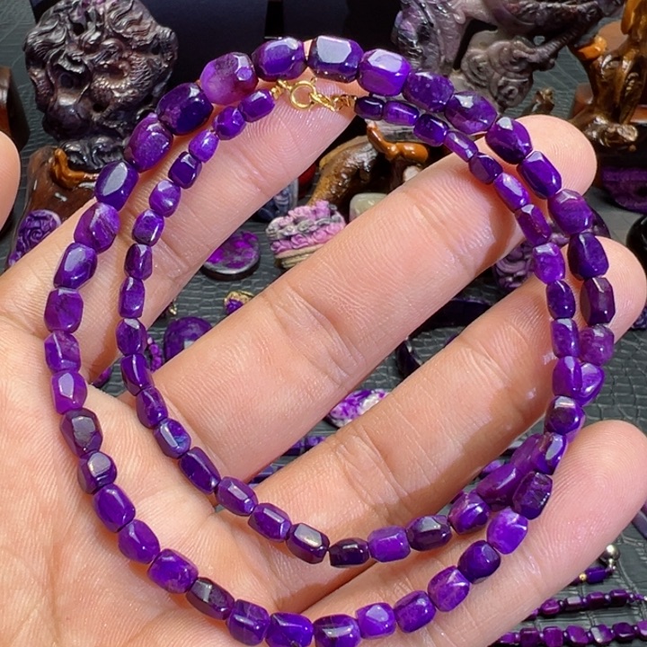 苏纪石（舒俱来）项链18K金镶嵌