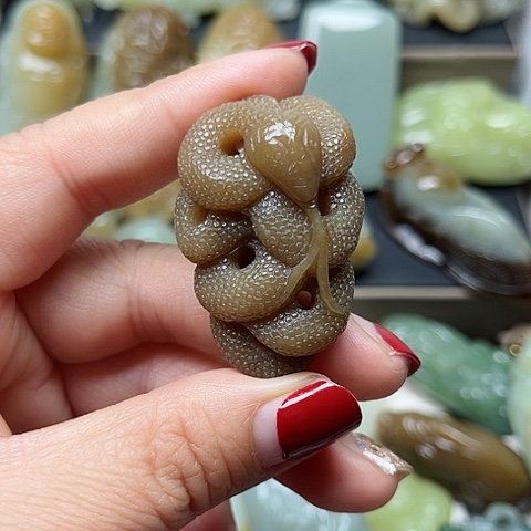 颈饰未镶嵌和田玉