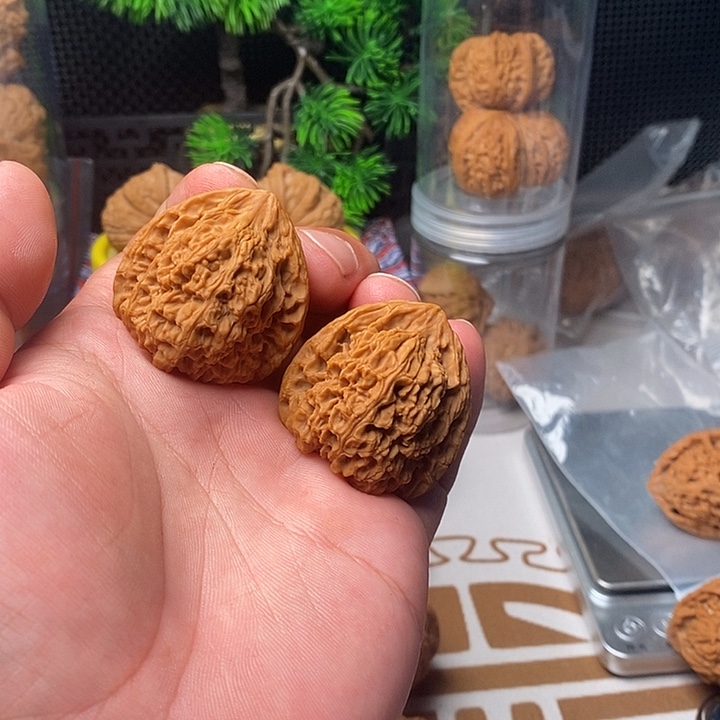 吊坠文玩核桃三角疆