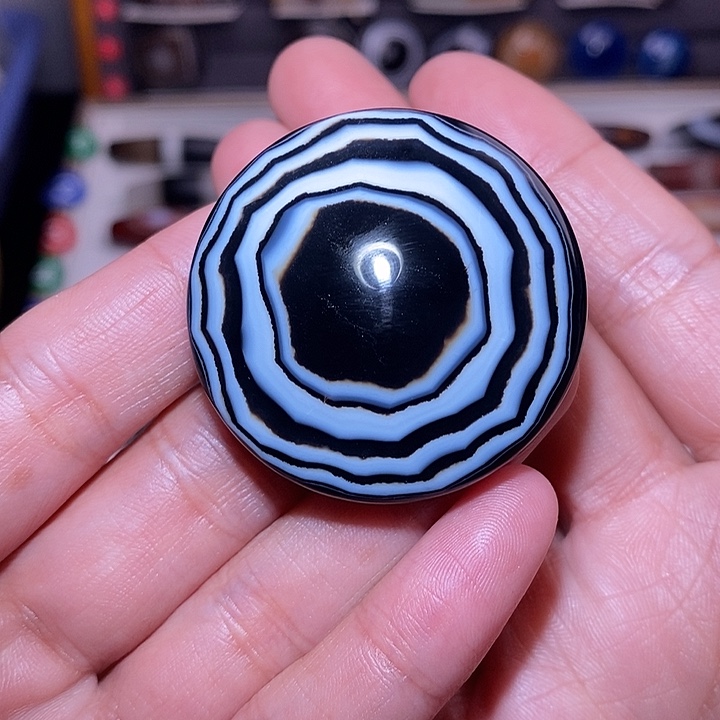 玛瑙/玉髓挂件未镶嵌惊*蛰