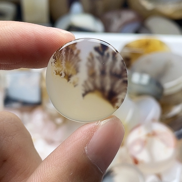 玛瑙/玉髓合金颈饰