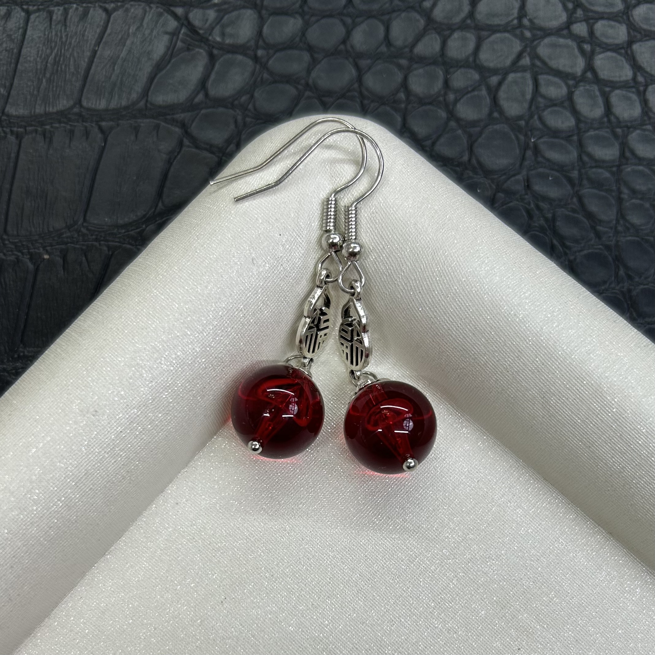 10M血珀福字国风耳坠E576