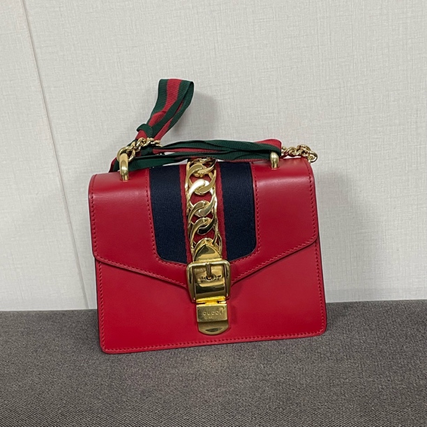 95新 GUCCI/古驰 兔兔奢G专属/古驰塞尔维亚红色双肩带/28004