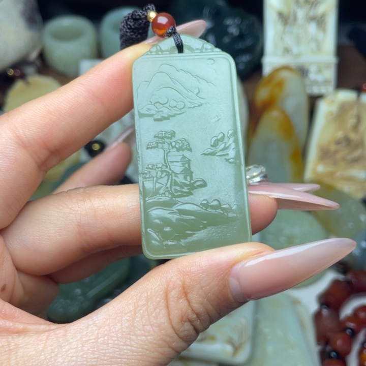 和田玉未镶嵌颈饰