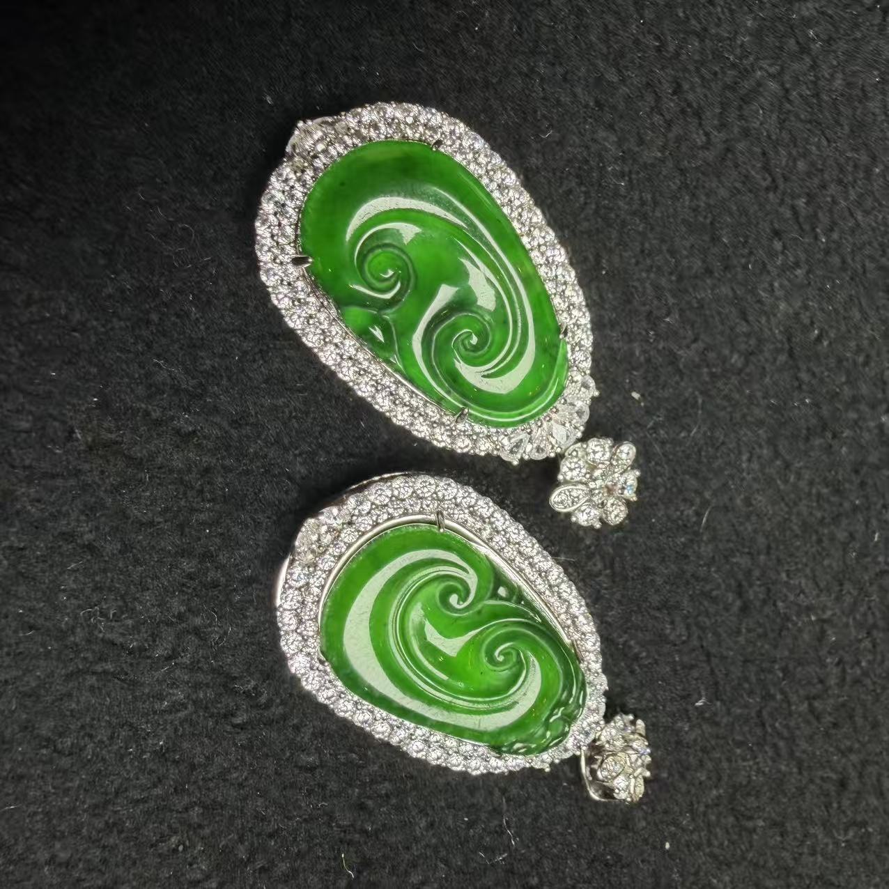 【玉经纶】176872/Q59-天然A货翡翠如意吊坠-多样性发其一