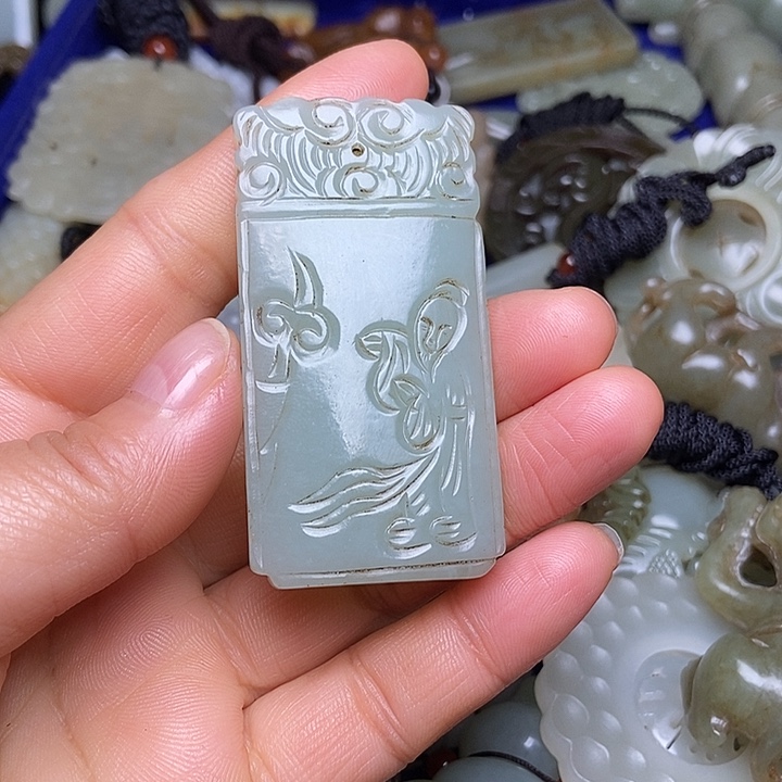 吊坠(不含链)未镶嵌和田玉一**尘