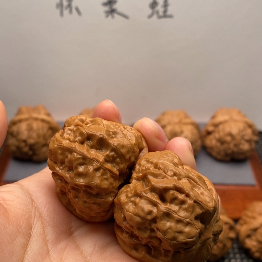 文玩核桃把件边38左右