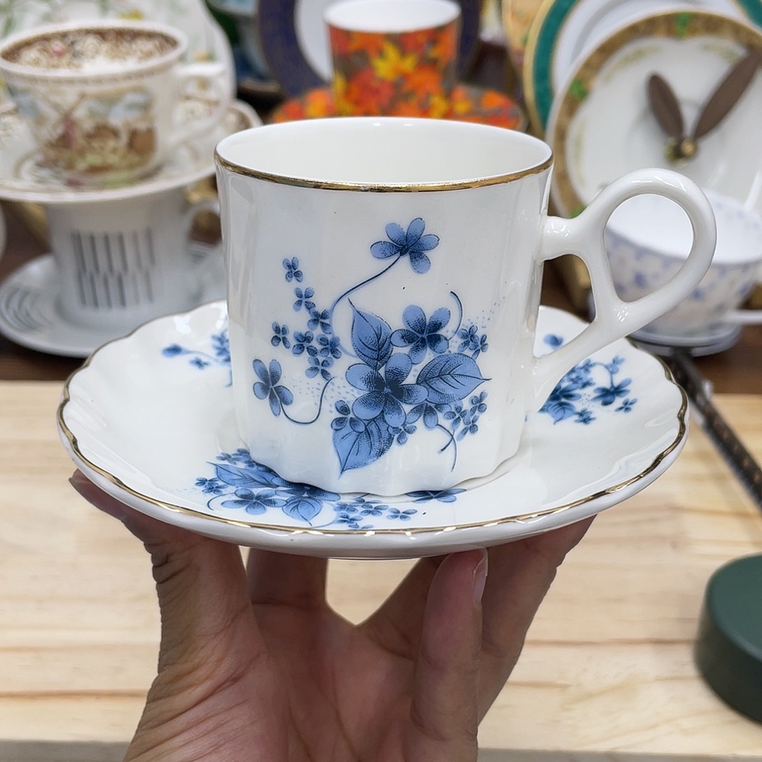 鹿屋家的美丽咖啡杯