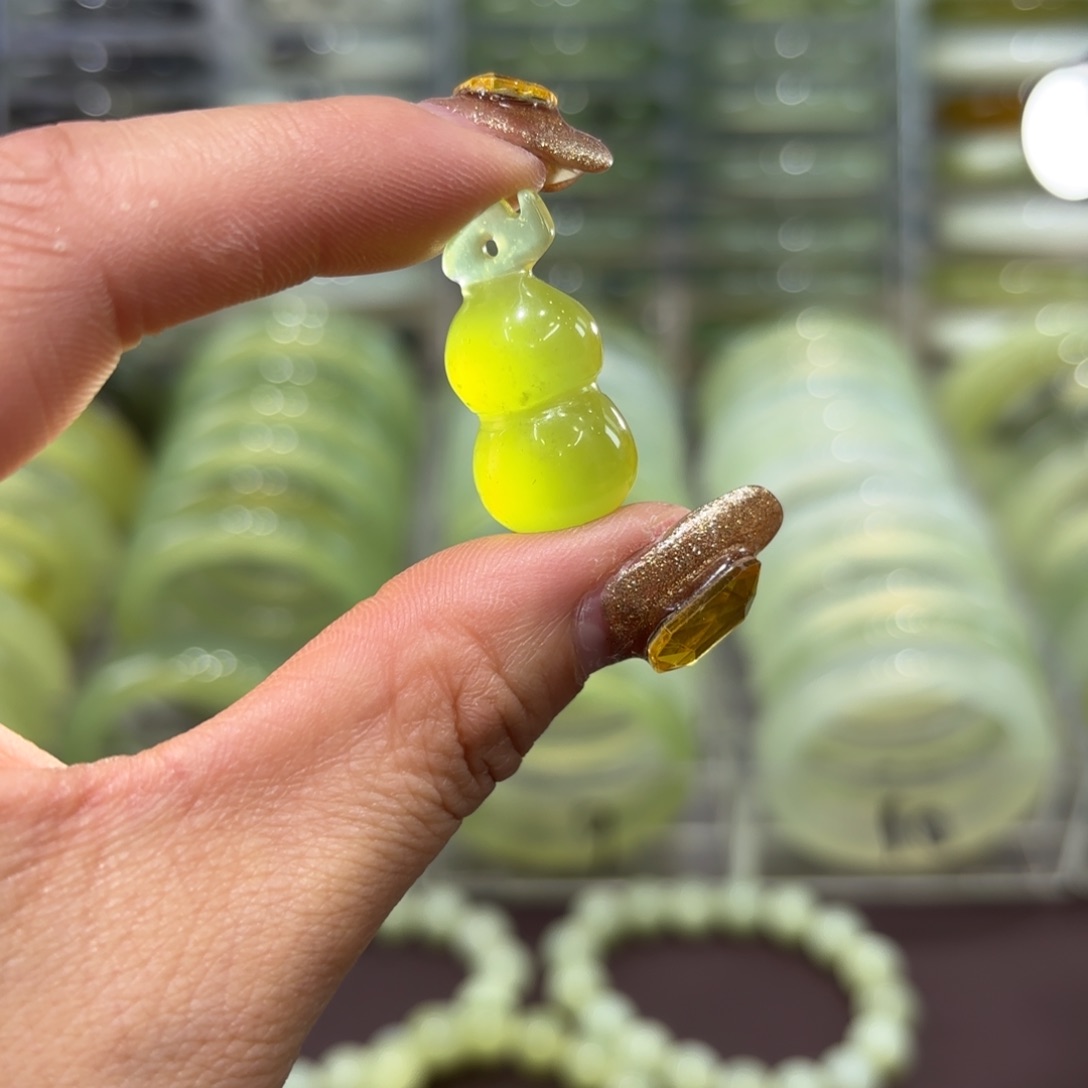 岫玉手镯未镶嵌天然