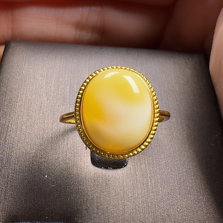 嘀***粒蜜蜡银S925镶嵌戒指戒指