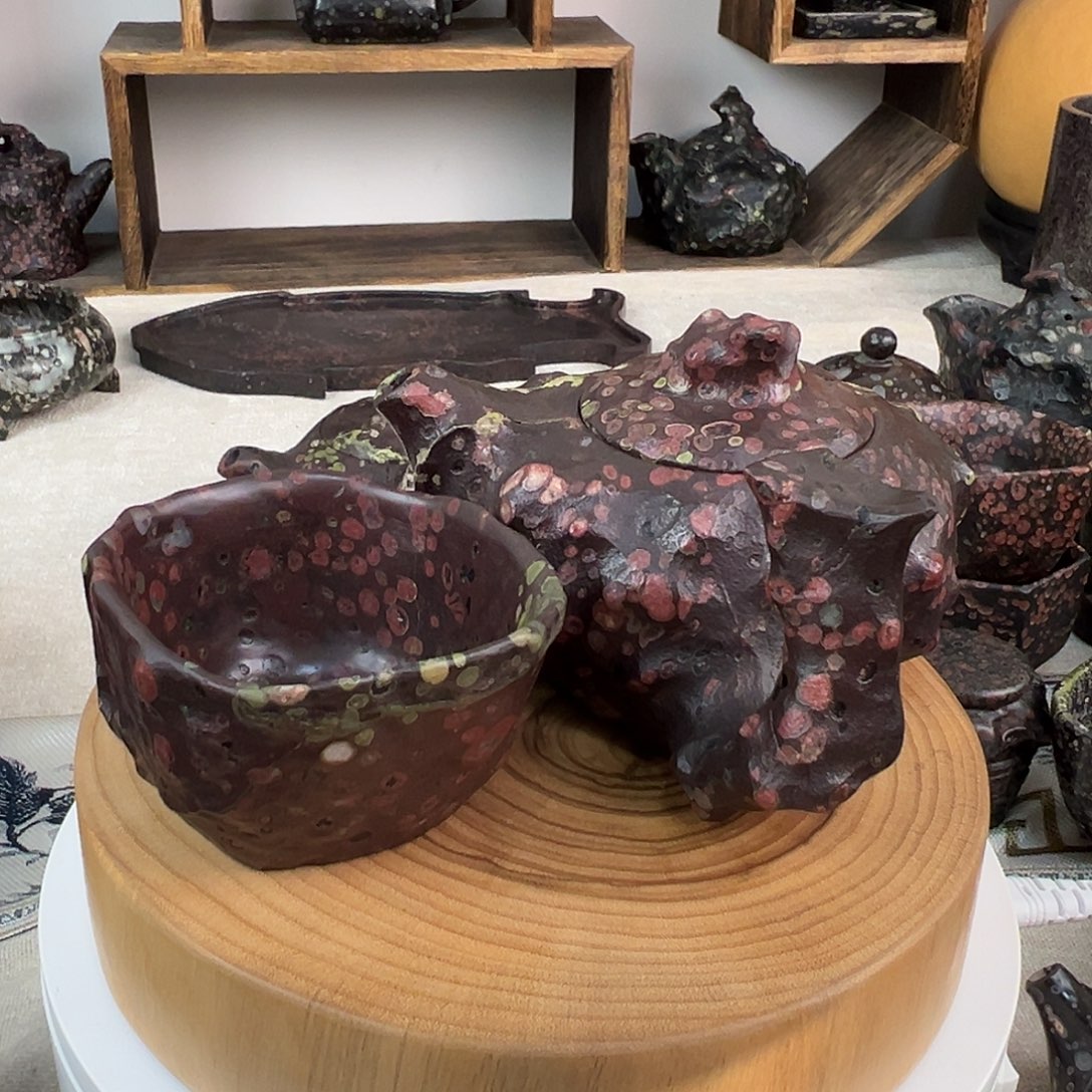 齐***阁梅花玉随形壶一套