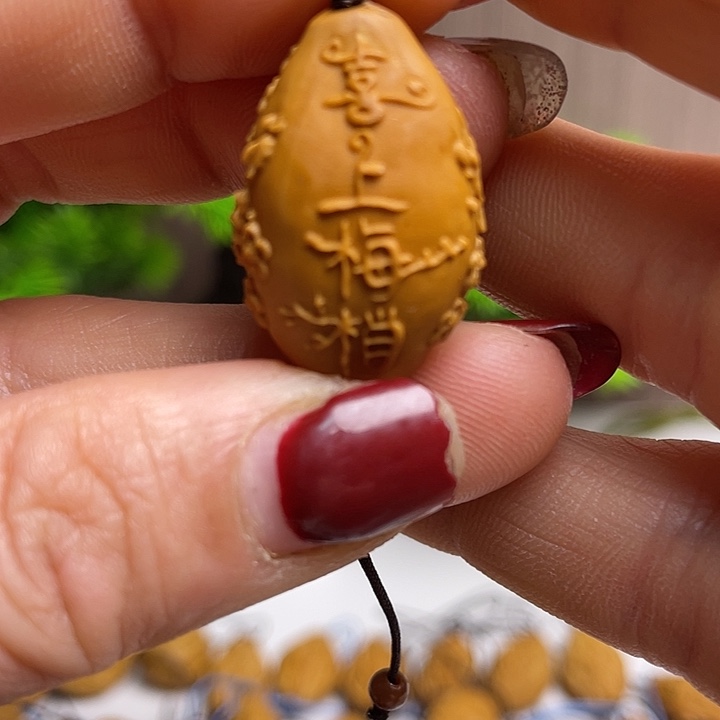 橄榄核吊坠橄榄核