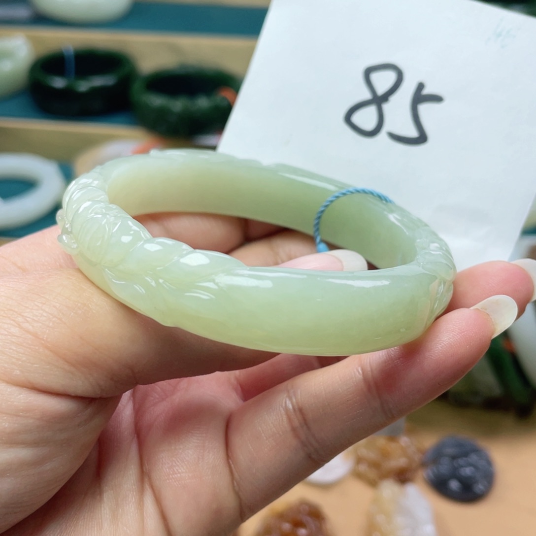 未镶嵌手镯和田玉圈口59