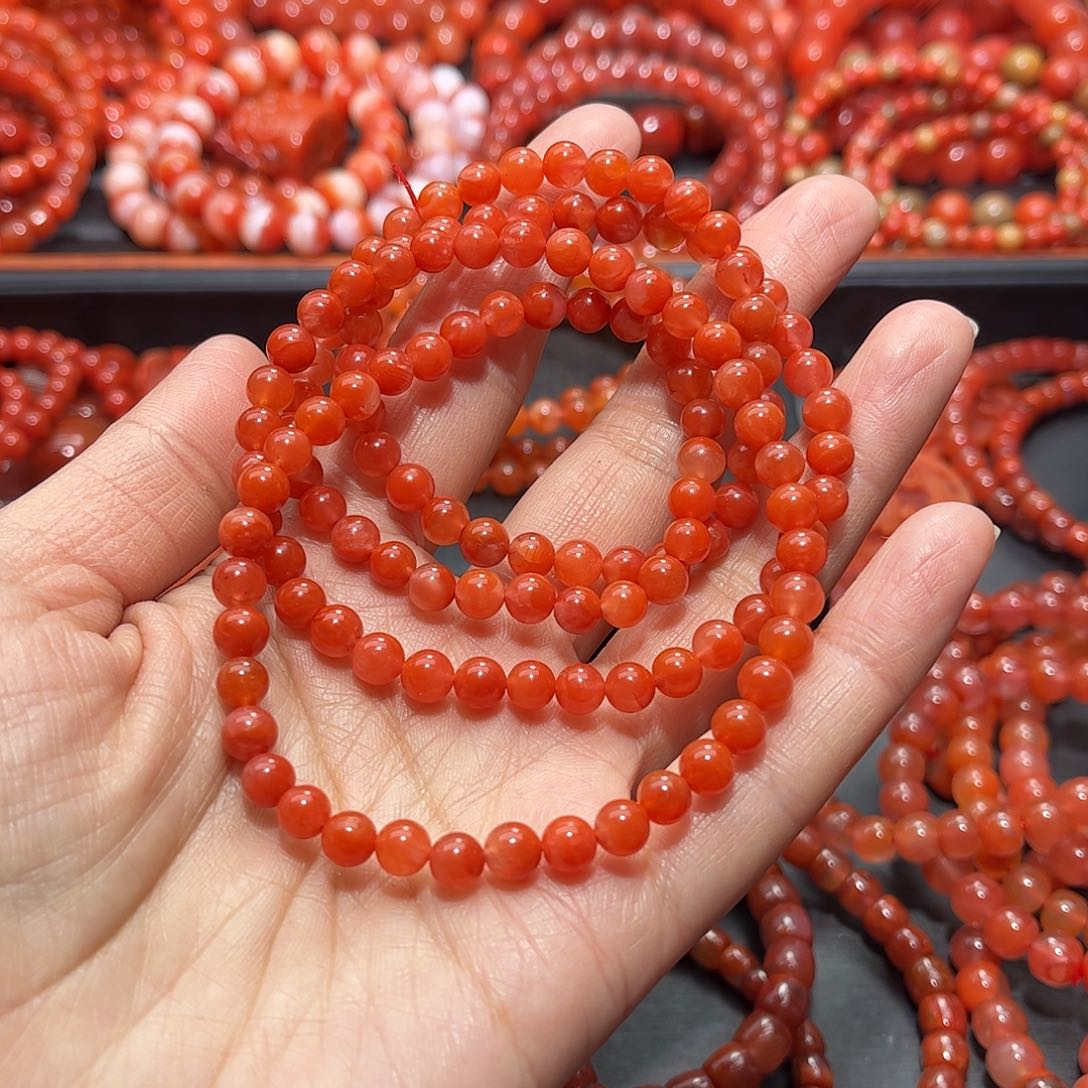 南红玛瑙手链未镶嵌