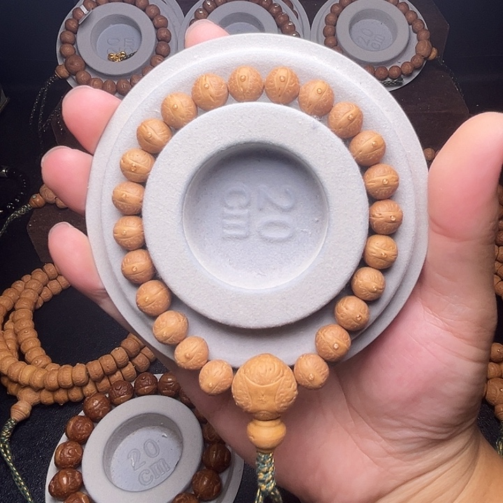 凤眼菩提手串10.5mm实心粉红皮