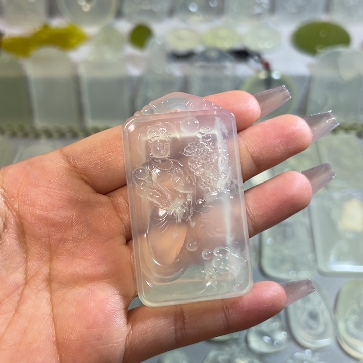 岫玉未镶嵌岫玉白冰挂件山水观音