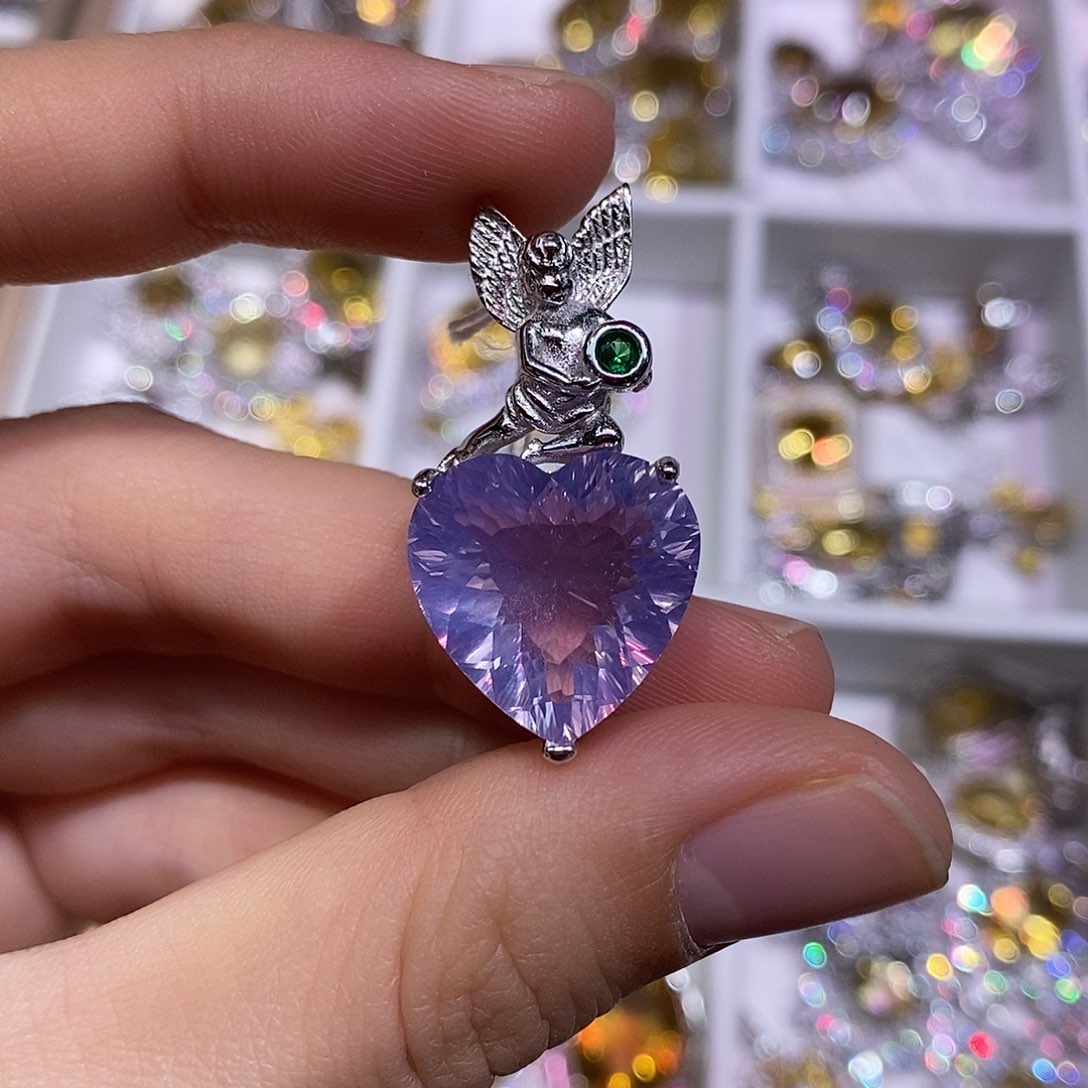 水晶吊坠(不含链)银S925镶嵌紫玉晶（一物一证）