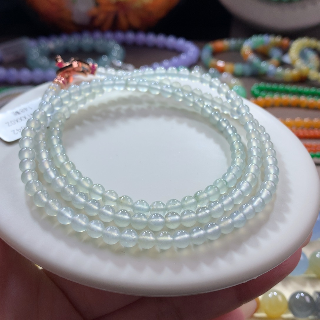 翡翠颈饰未镶嵌翡翠高冰晴阳底卡4.5+