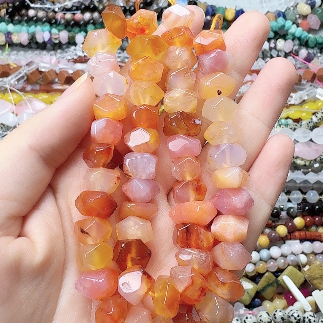 玛瑙/玉髓未镶嵌珠宝半成品玛瑙冲角一条