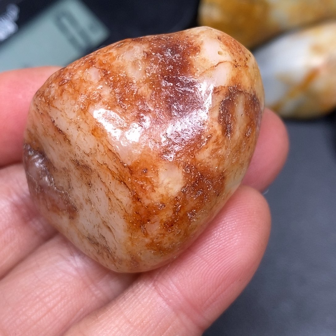 和田玉未镶嵌珠宝奇石