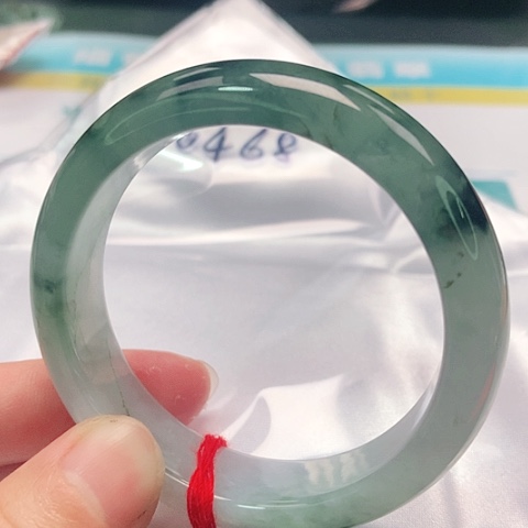 翡翠手镯未镶嵌0468号