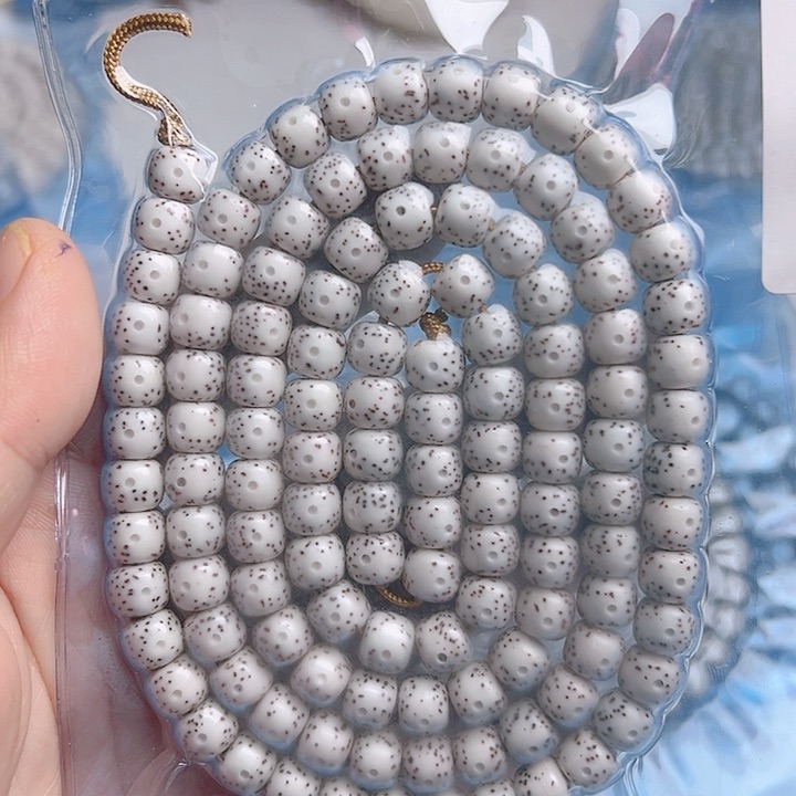 星月菩提吊坠不***弱星月