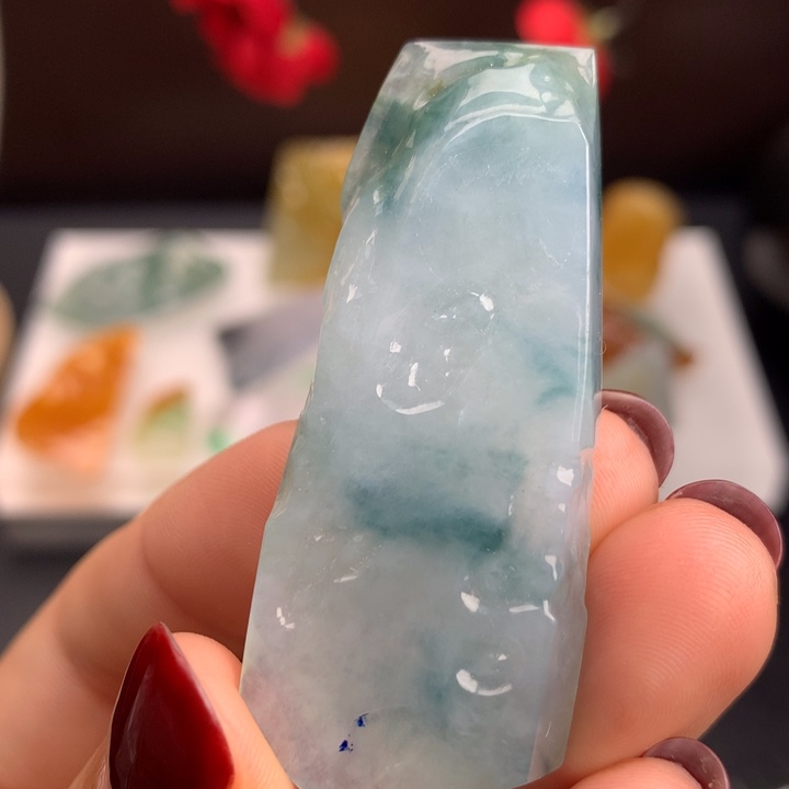 定制翡翠未镶嵌山水