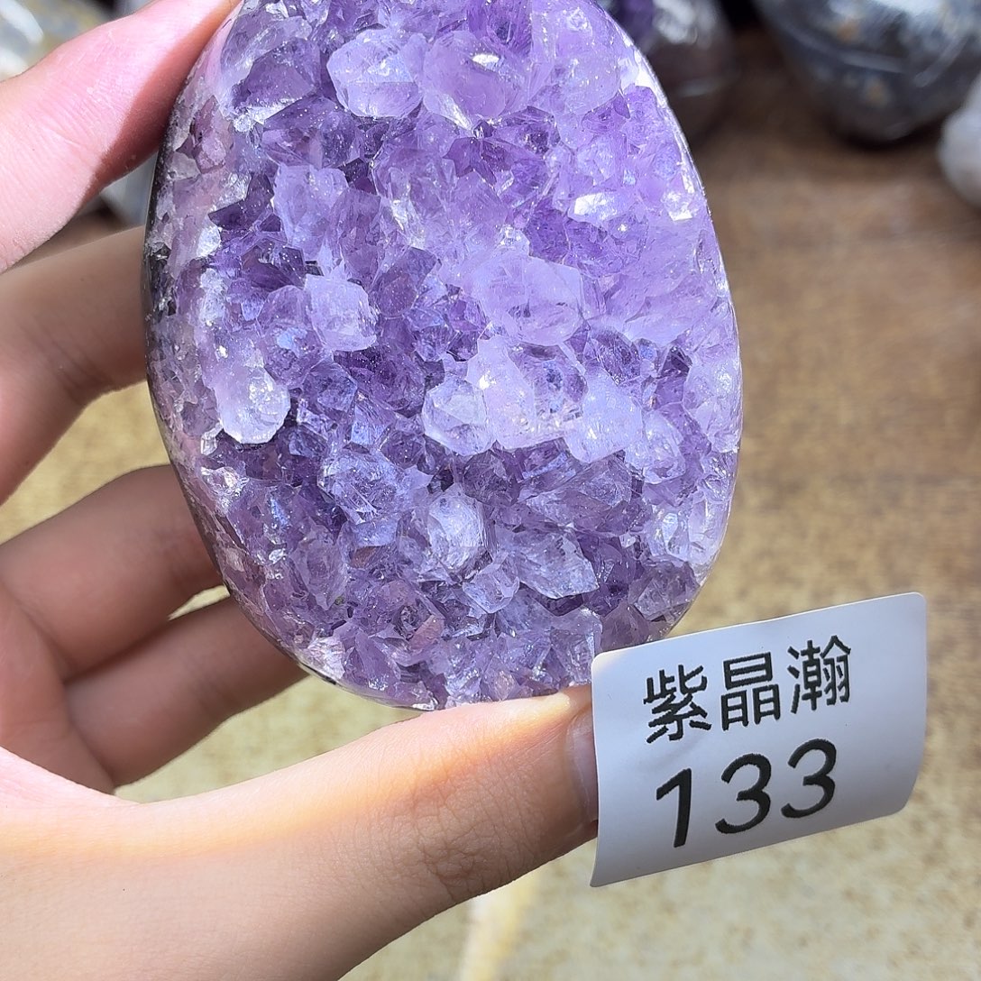 未镶嵌水晶大型摆件（非配饰）