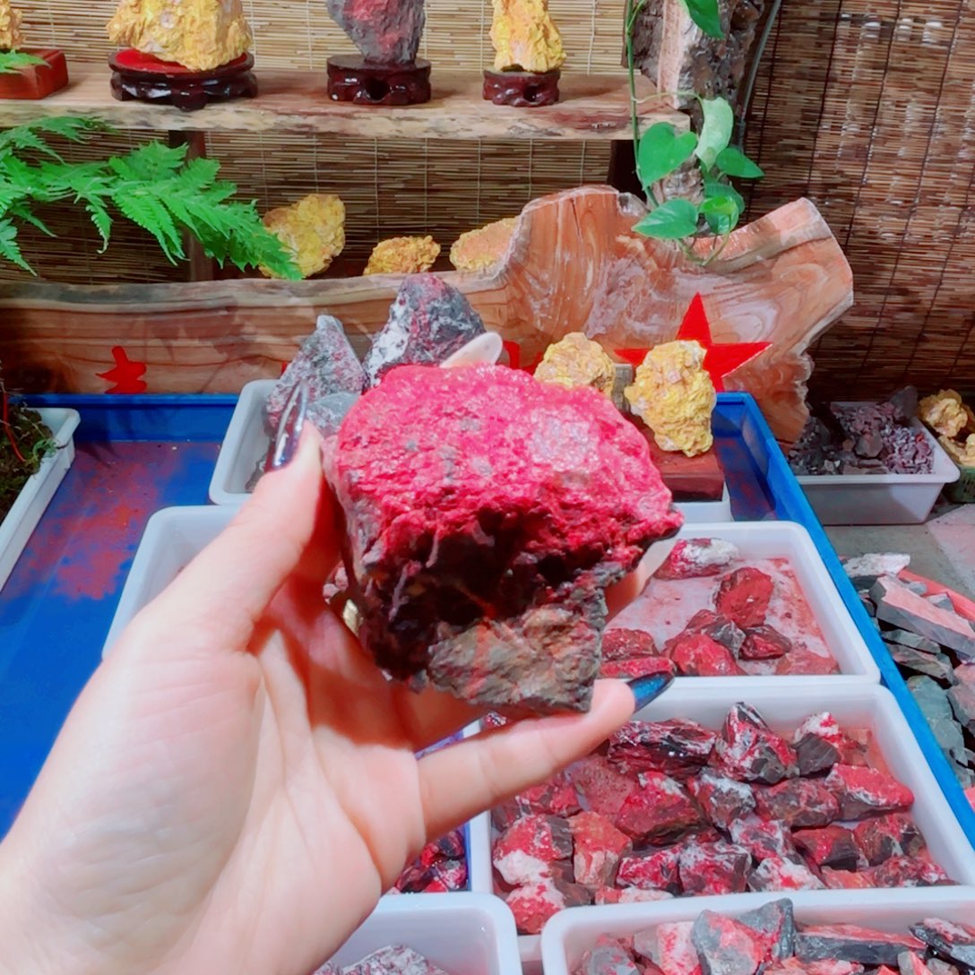 探***程天然辰砂天然朱砂摆件
