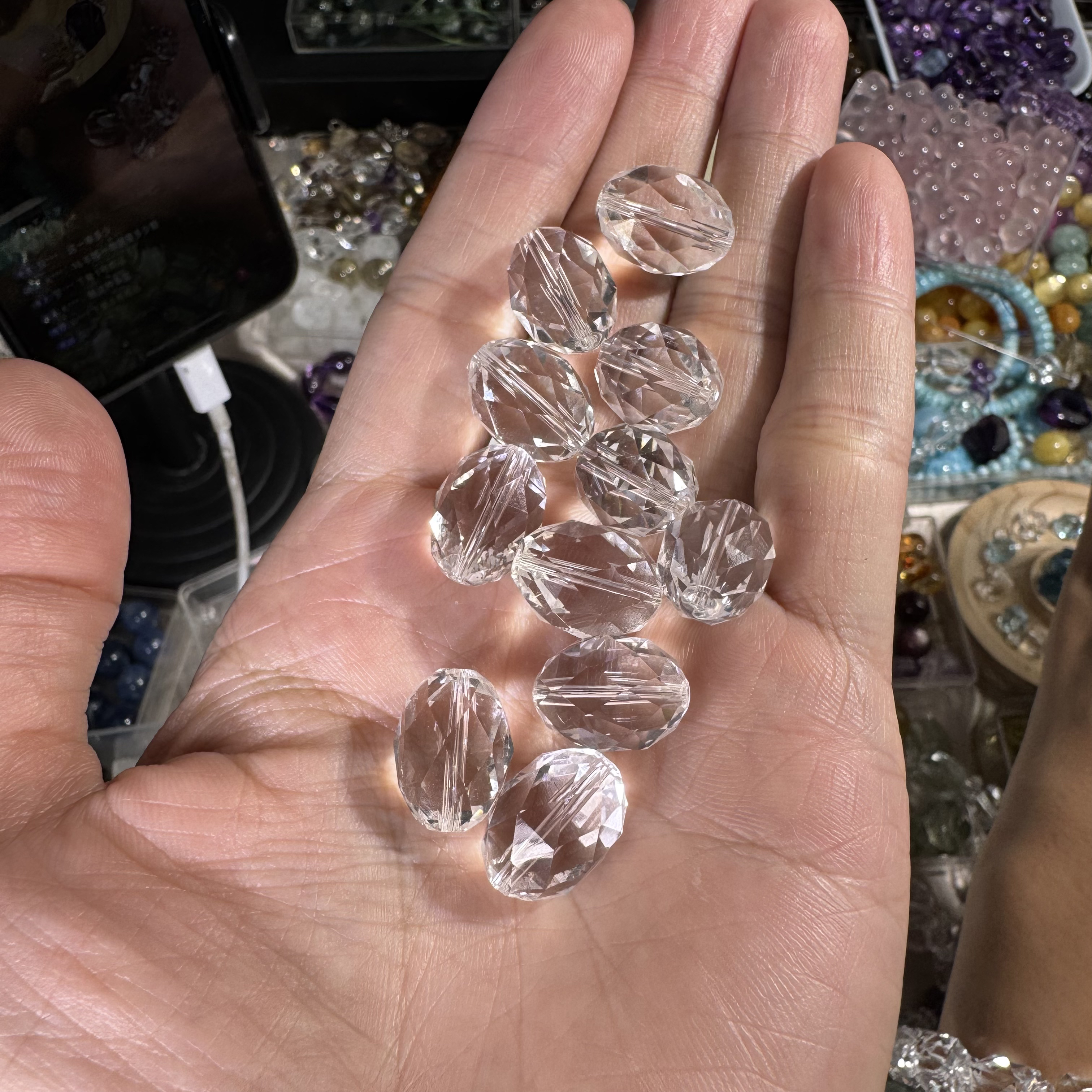 天然双A全净白水晶百面钻切橄榄珠一颗宽12mm