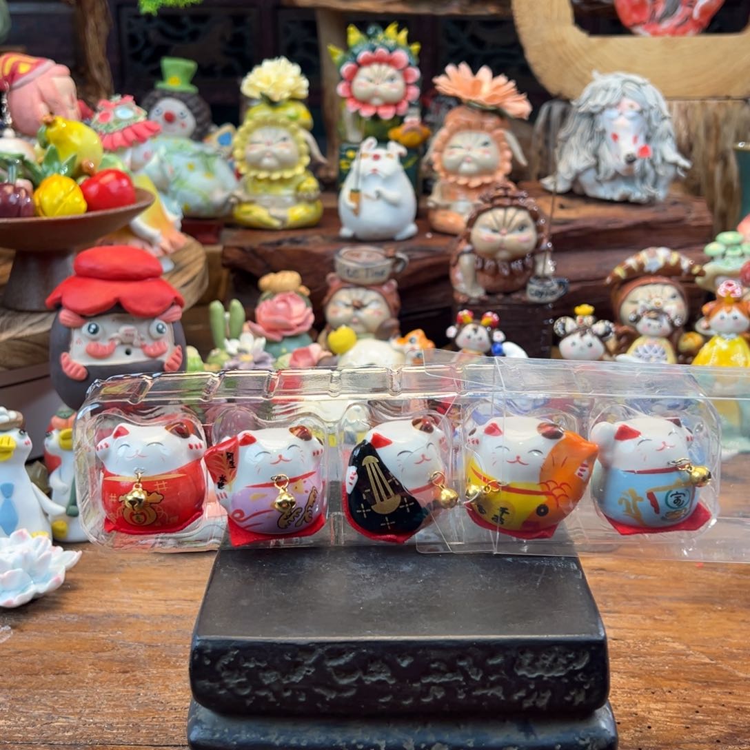 小镇青花每日有新品