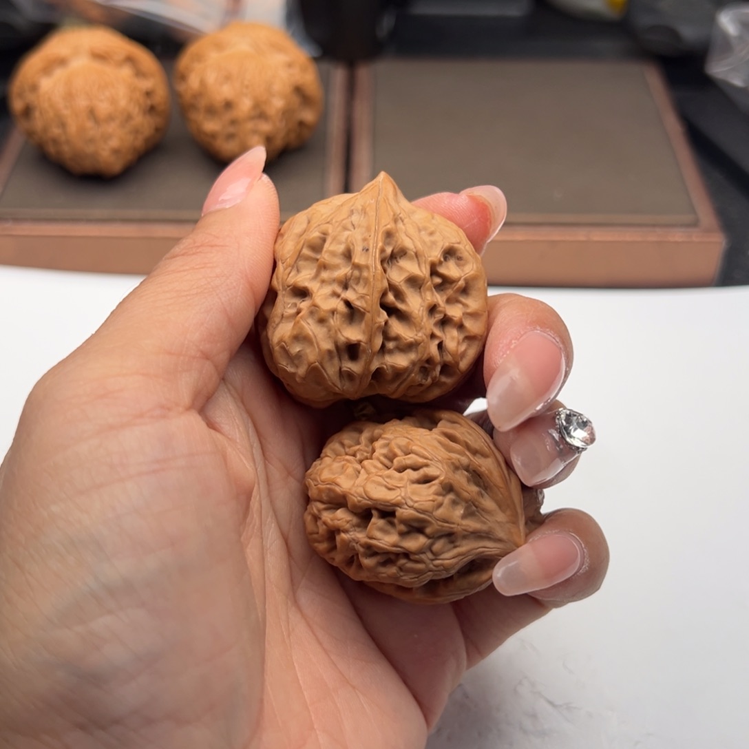 文玩核桃把件火苗