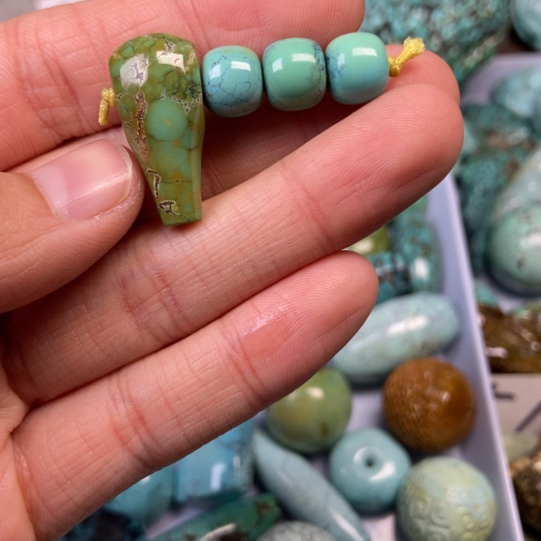 绿松石珠宝奇石未镶嵌