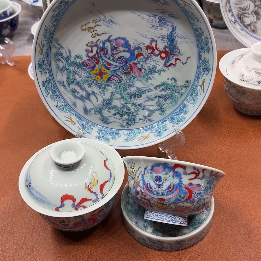 景德镇市和上海浦东新