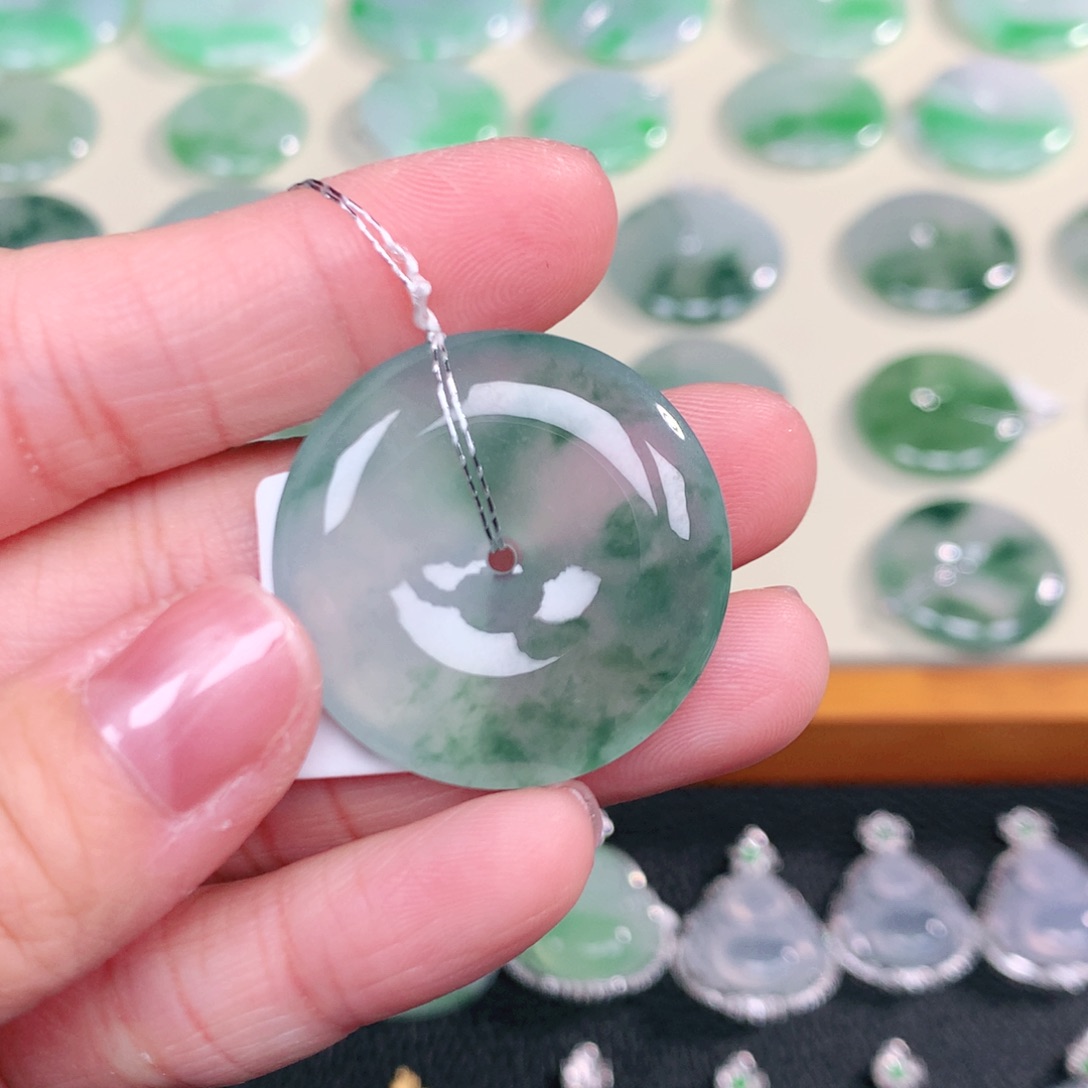 翡翠未镶嵌吊坠(不含链)30.5-5.8