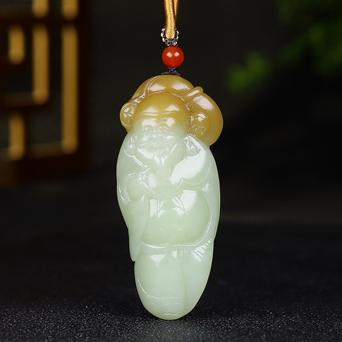 122640和田玉黄玉飘糖财神挂件