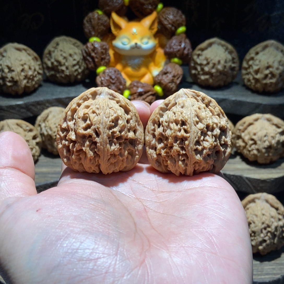 春***.把件文玩核桃涿鹿南将石