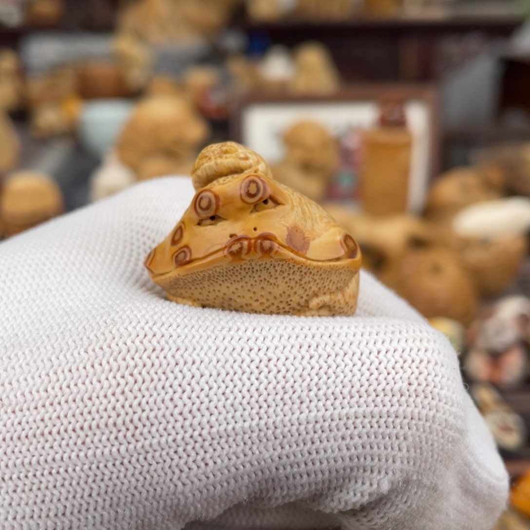 木喜***里方颜竹木艺术把件